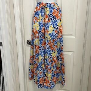 NWOT CES FEMME WOMEN'S FLORAL WIDE LEG PANTS. SIZE MEDIUM.
